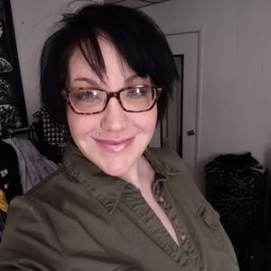 Meet your Posher, Vanessa